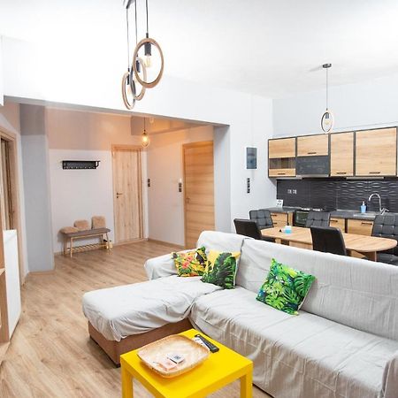 Matilda Central Apartment Aegina Екстериор снимка
