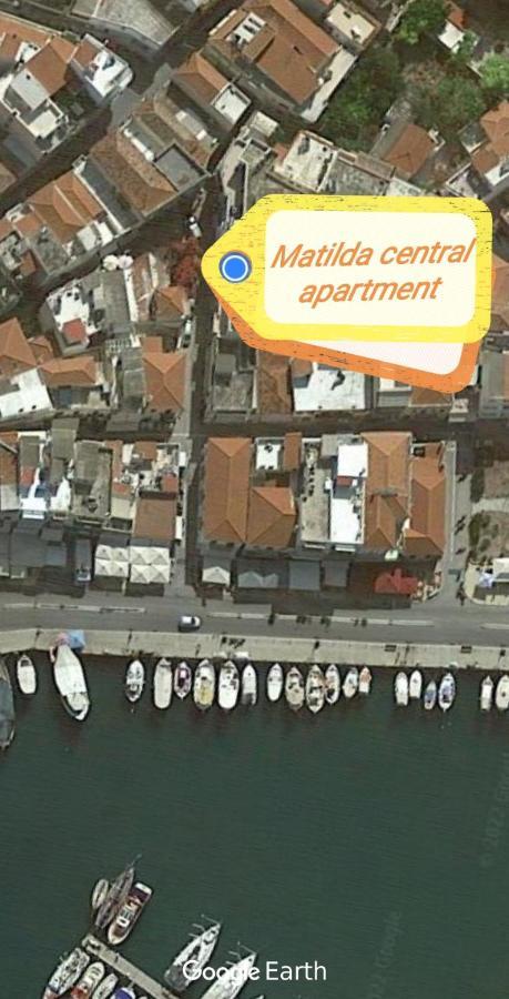 Matilda Central Apartment Aegina Екстериор снимка